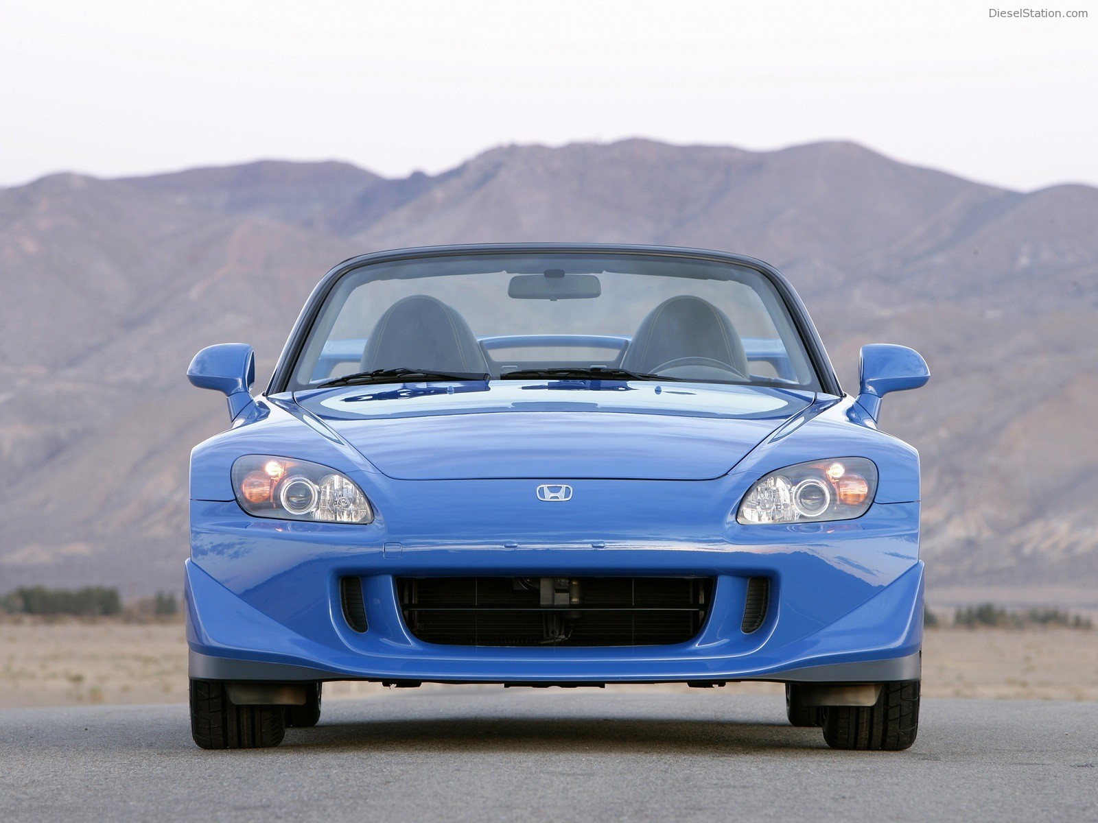 Coming to a Track Near You: Club Racer-Inspired 2008 Honda S2000 CR Coming to a Track Near You: Club Racer-Inspired 2008 Honda S2000 CR